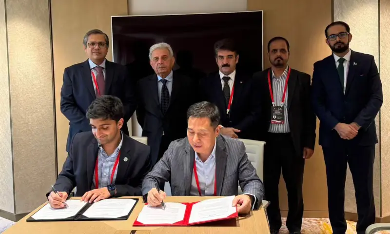 Pakistan, China sign $4bn MoUs in agriculture
